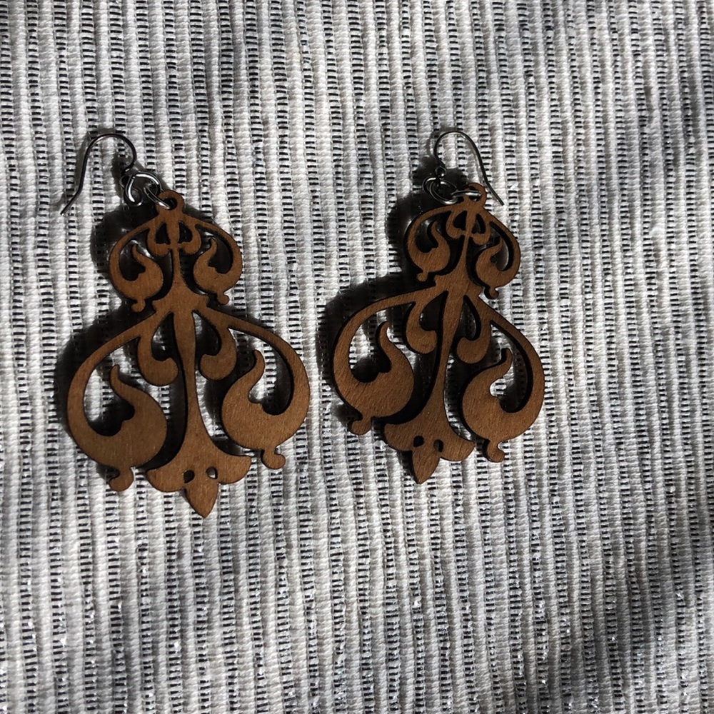 Wooden earring